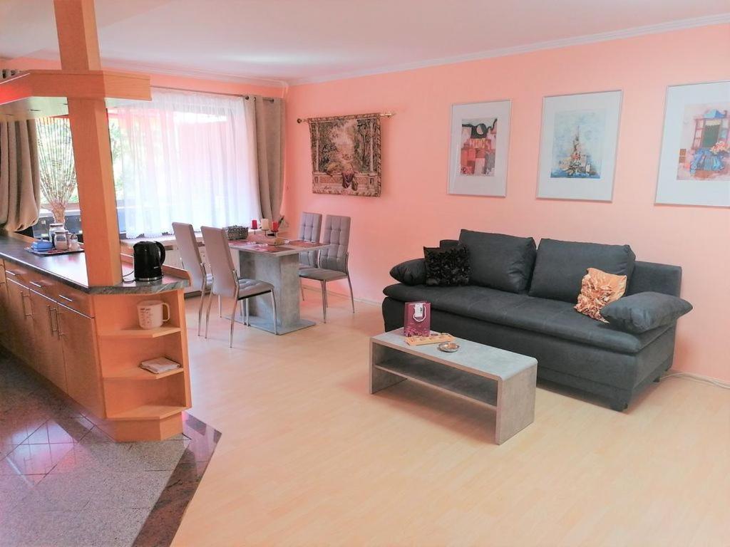 Top Ferienwohnung Mit Tiefgaragenstellplatz, Auch Fuer Laengere Aufenthalte Засбахвальден Екстер'єр фото